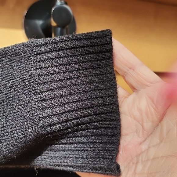 NWT, HOLIDAY Sweater Dress, Size Medium - Picture 7 of 12